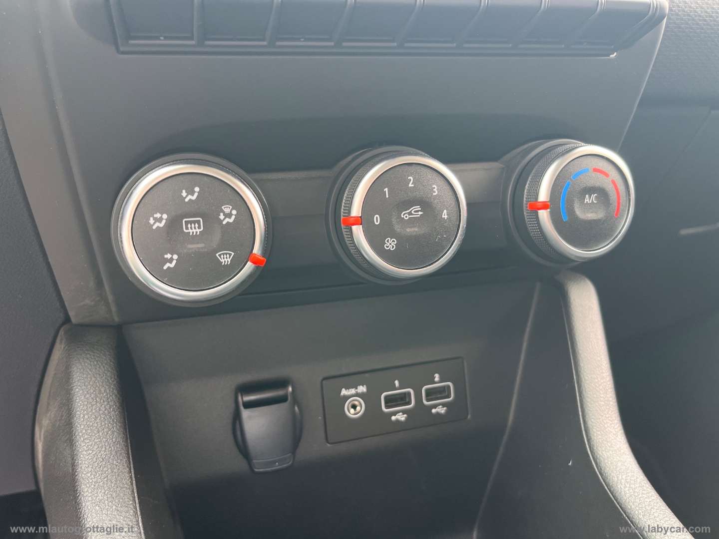 Clio SCe 65 CV 5p. Equilibre - immagine 22