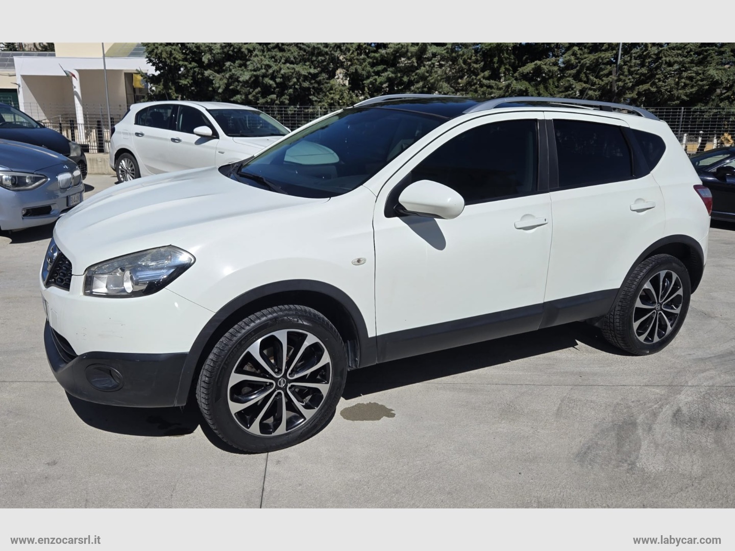 Qashqai 1.5 dCi DPF Tekna TETTO PANORAMICO - immagine 22