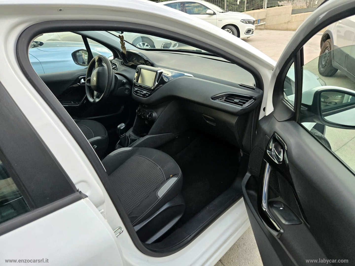 208 1.4 HDi 68 CV 5p. Active NEOPATENTATI - immagine 22