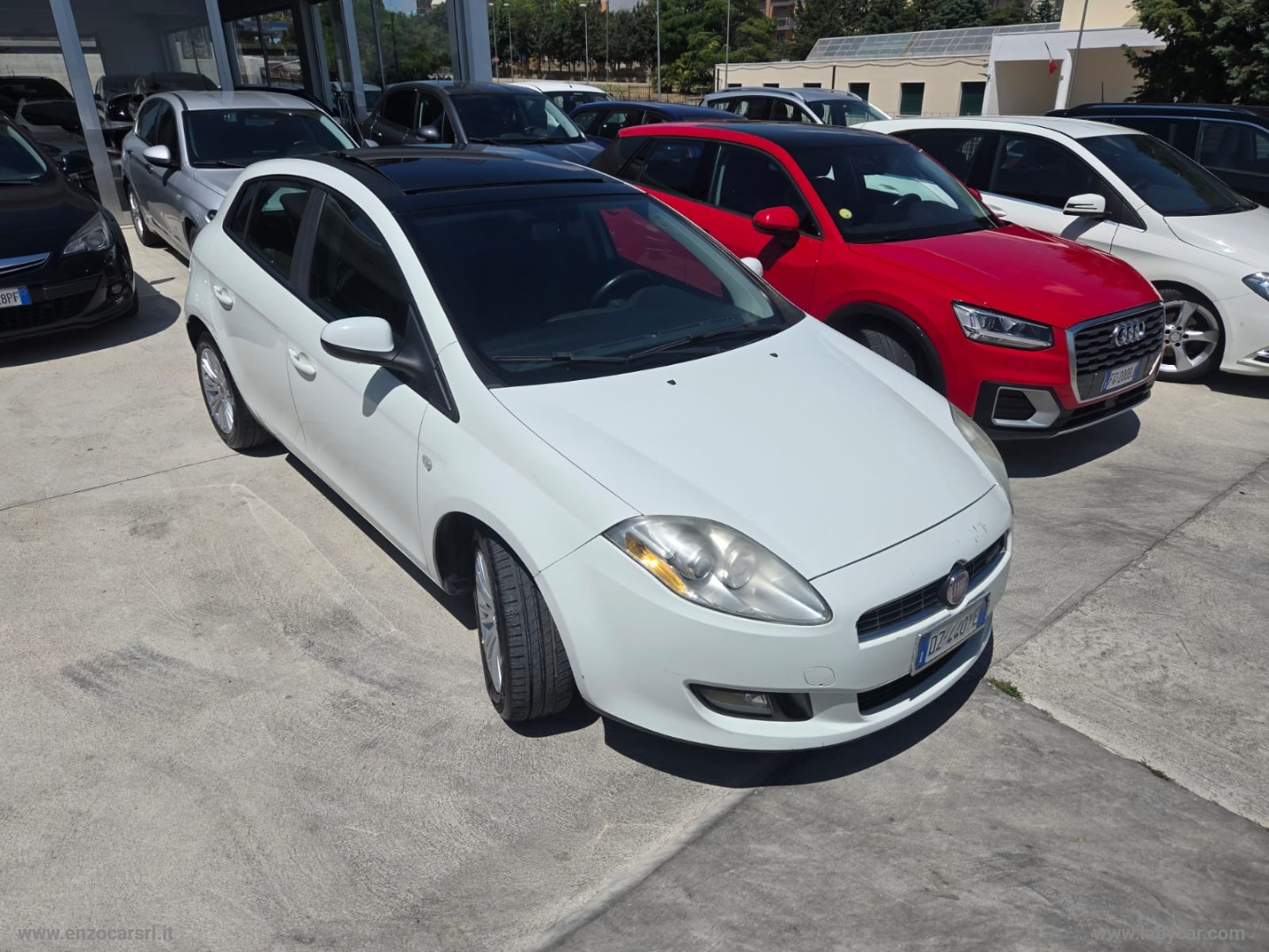 Bravo 1.6 MJT 120 CV Emotion TETTO APRIBILE - immagine 22