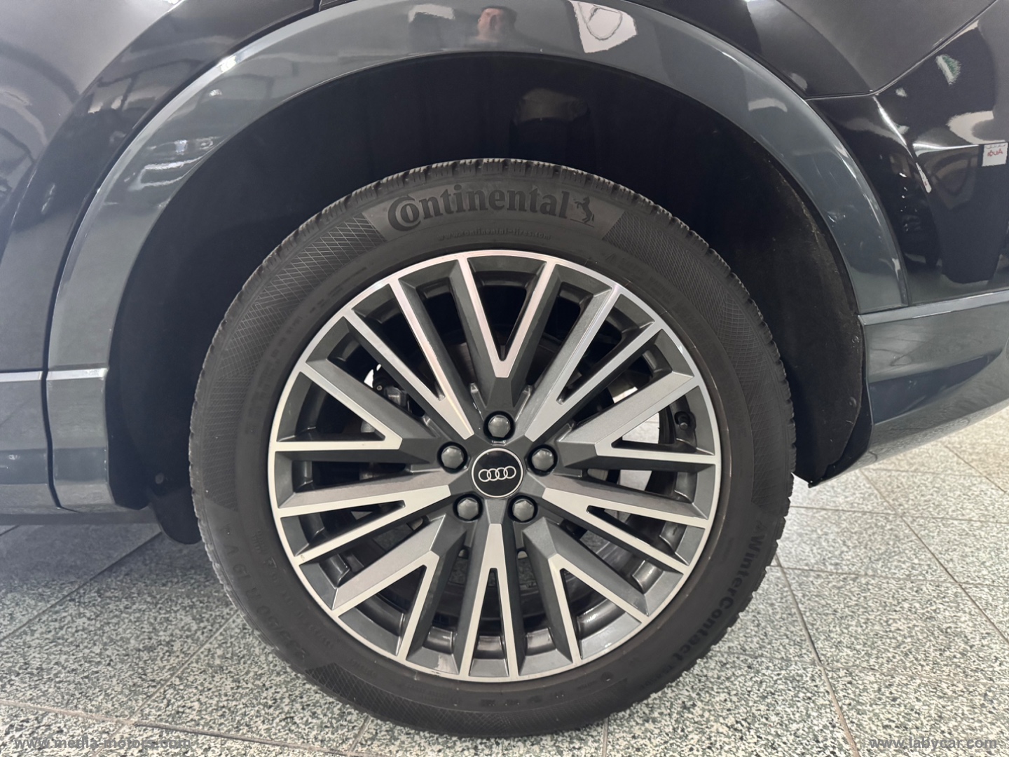Q3 SPB 35 TDI S tronic Business Plus - immagine 22