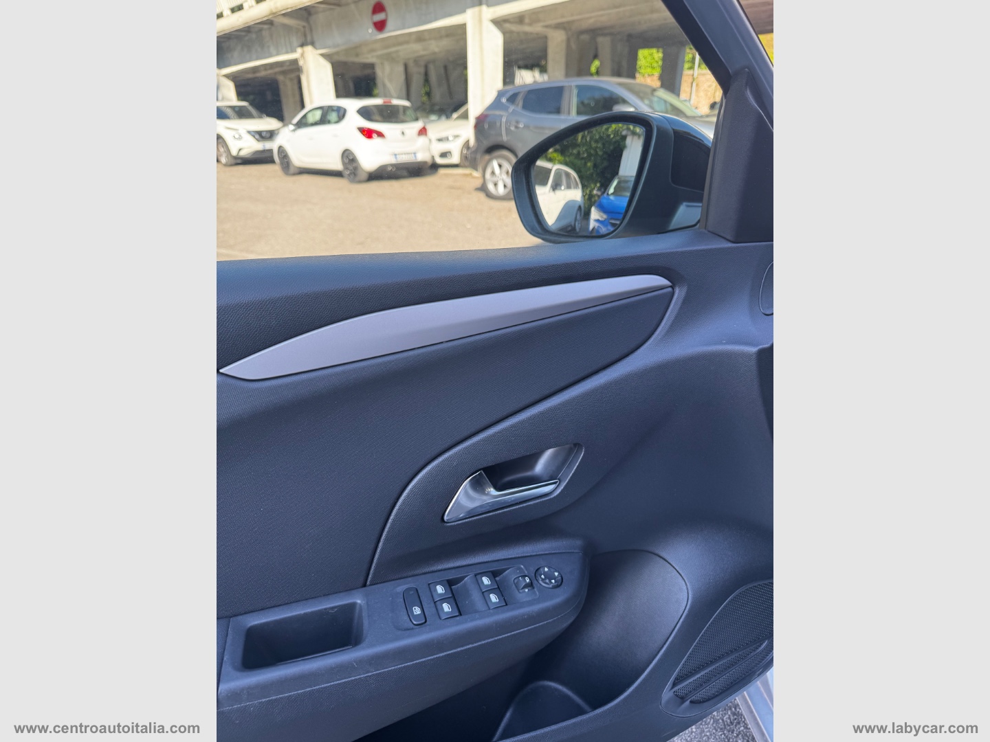 Corsa 1.5 D 100 CV Edition - immagine 22