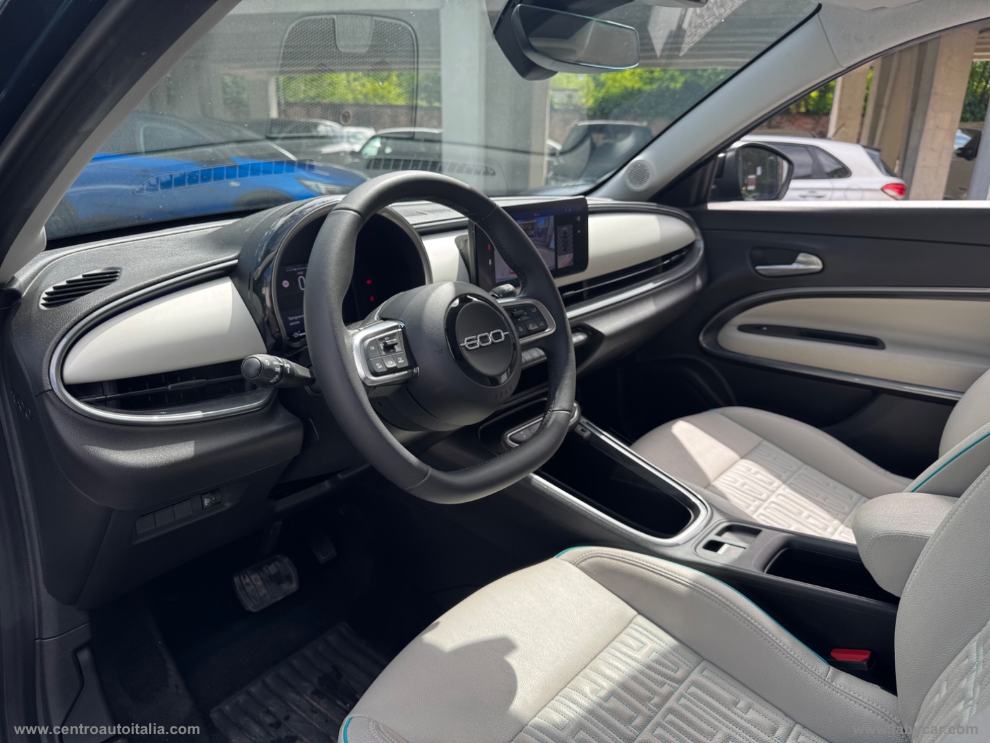 NUOVA 600 Hybrid 110 CV DCT MHEV La Prima II - immagine 22