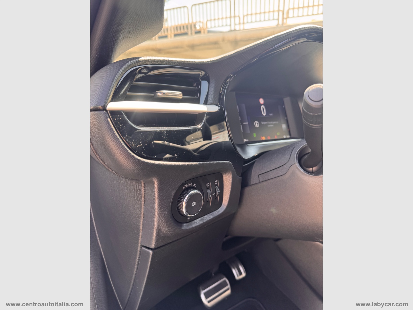 Corsa Hybrid 110 CV aut. GS - immagine 22