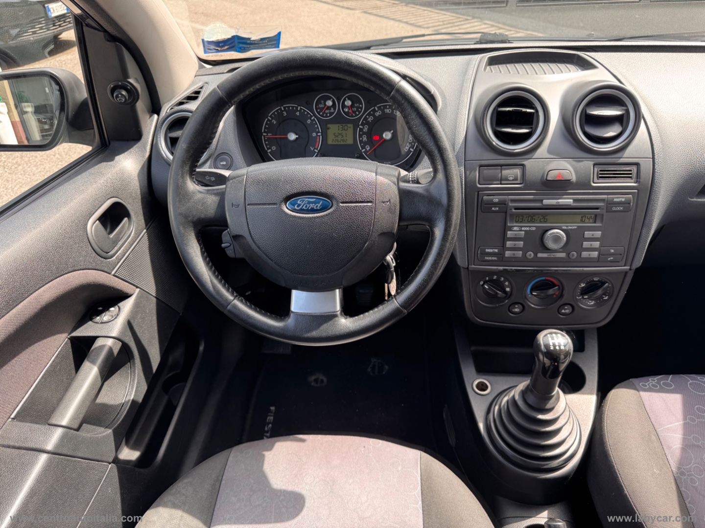 Fiesta 1.2 16V 3p. Ghia - immagine 22