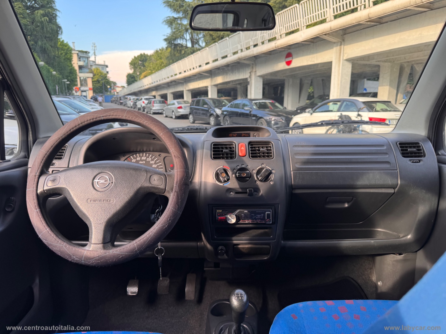 Agila 1.0 12V Comfort - immagine 22
