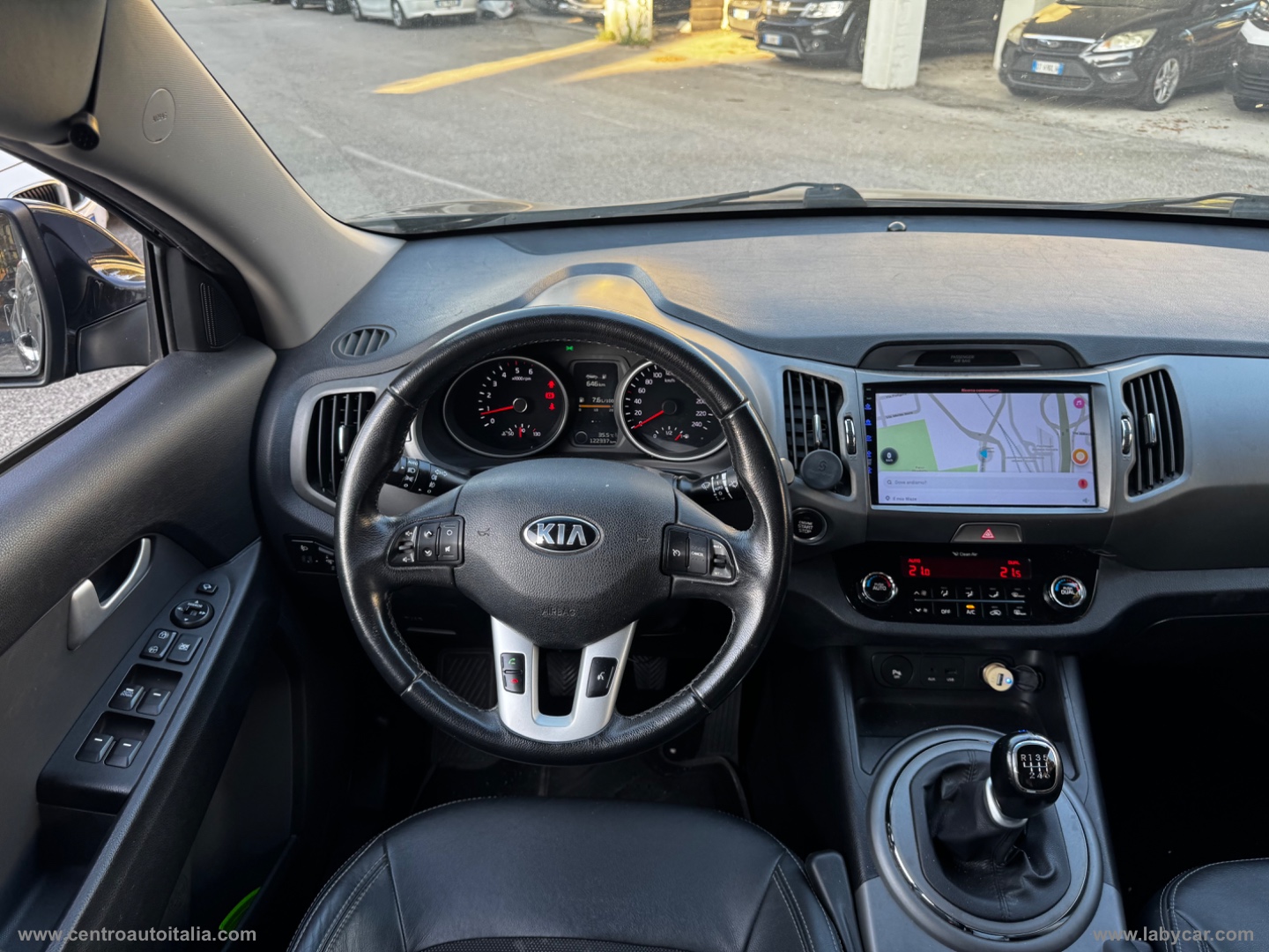 Sportage 2.0 CRDI AWD Pure Rebel - immagine 22