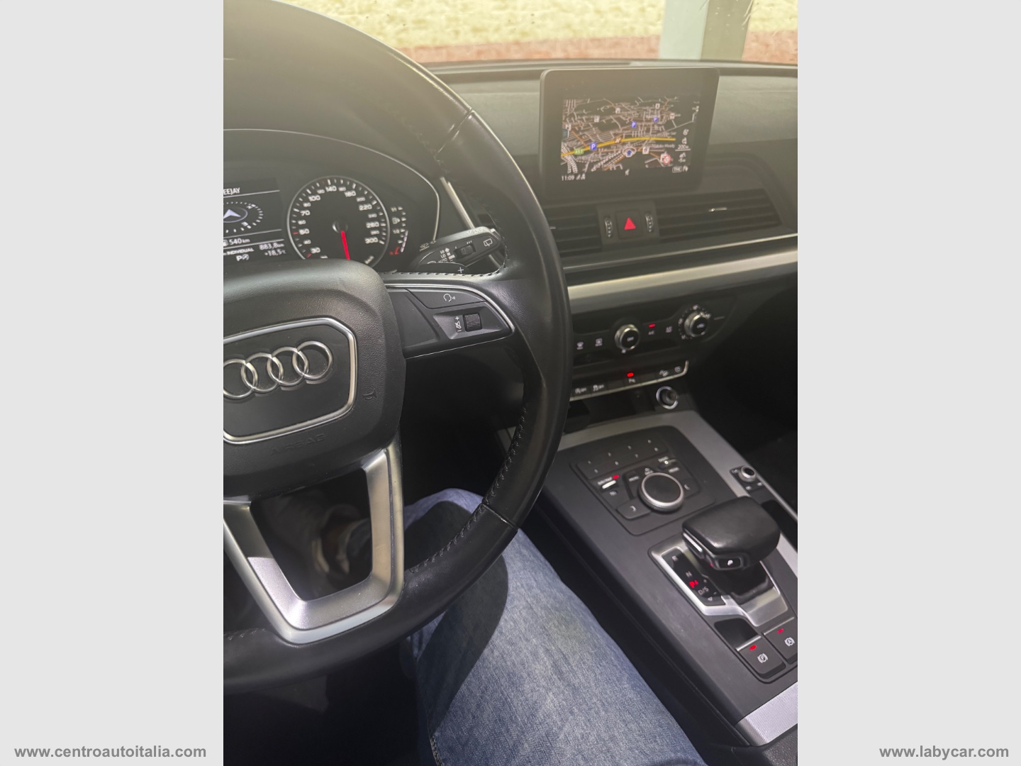 Q5 2.0 TDI quattro S tronic Business - immagine 22
