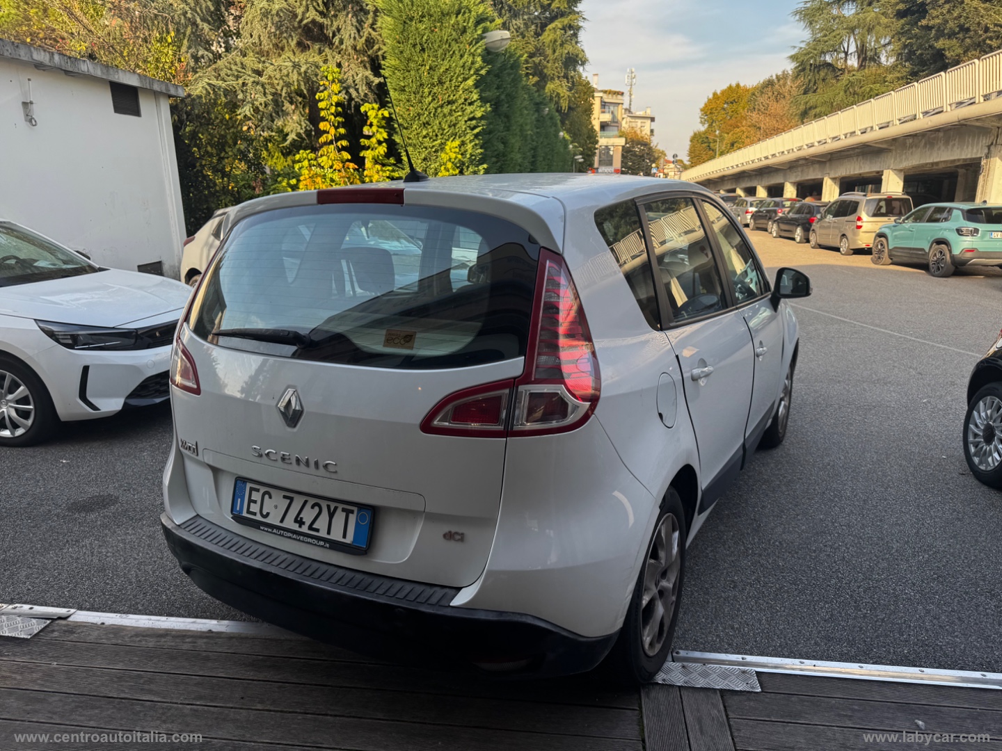Scénic X-Mod 1.5 dCi 110 CV Luxe - immagine 22