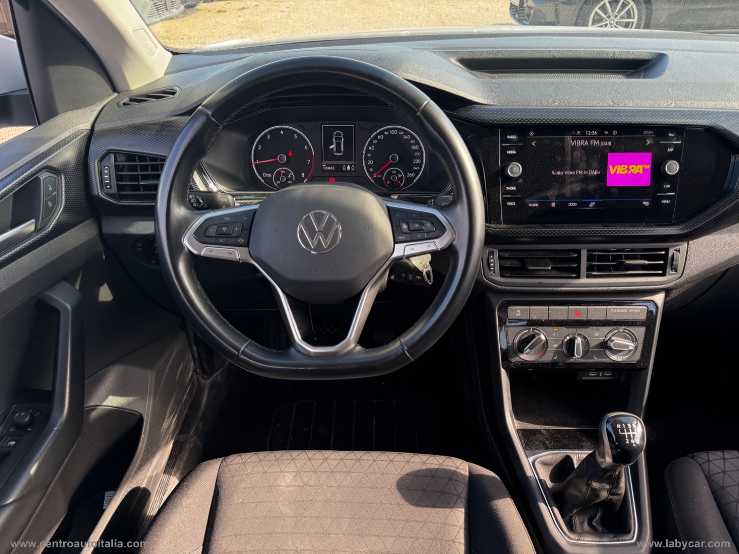 T-Cross 1.0 TSI 110 CV - immagine 22