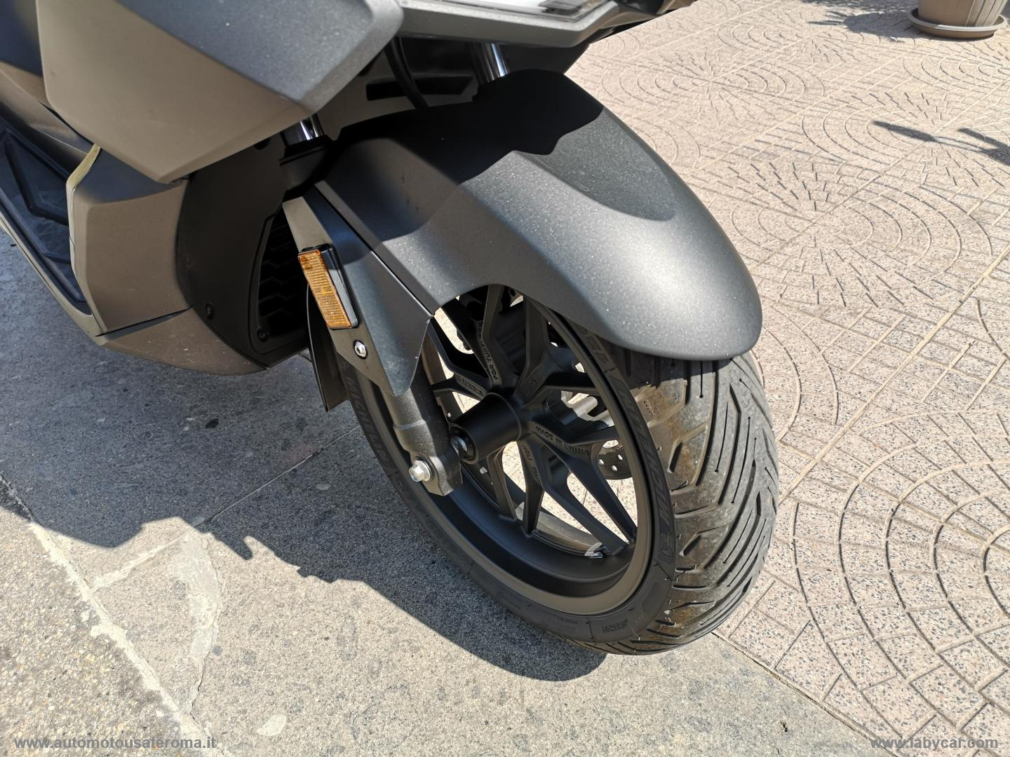 Forza 350 RATE AUTO MOTO SCOOTER - immagine 22