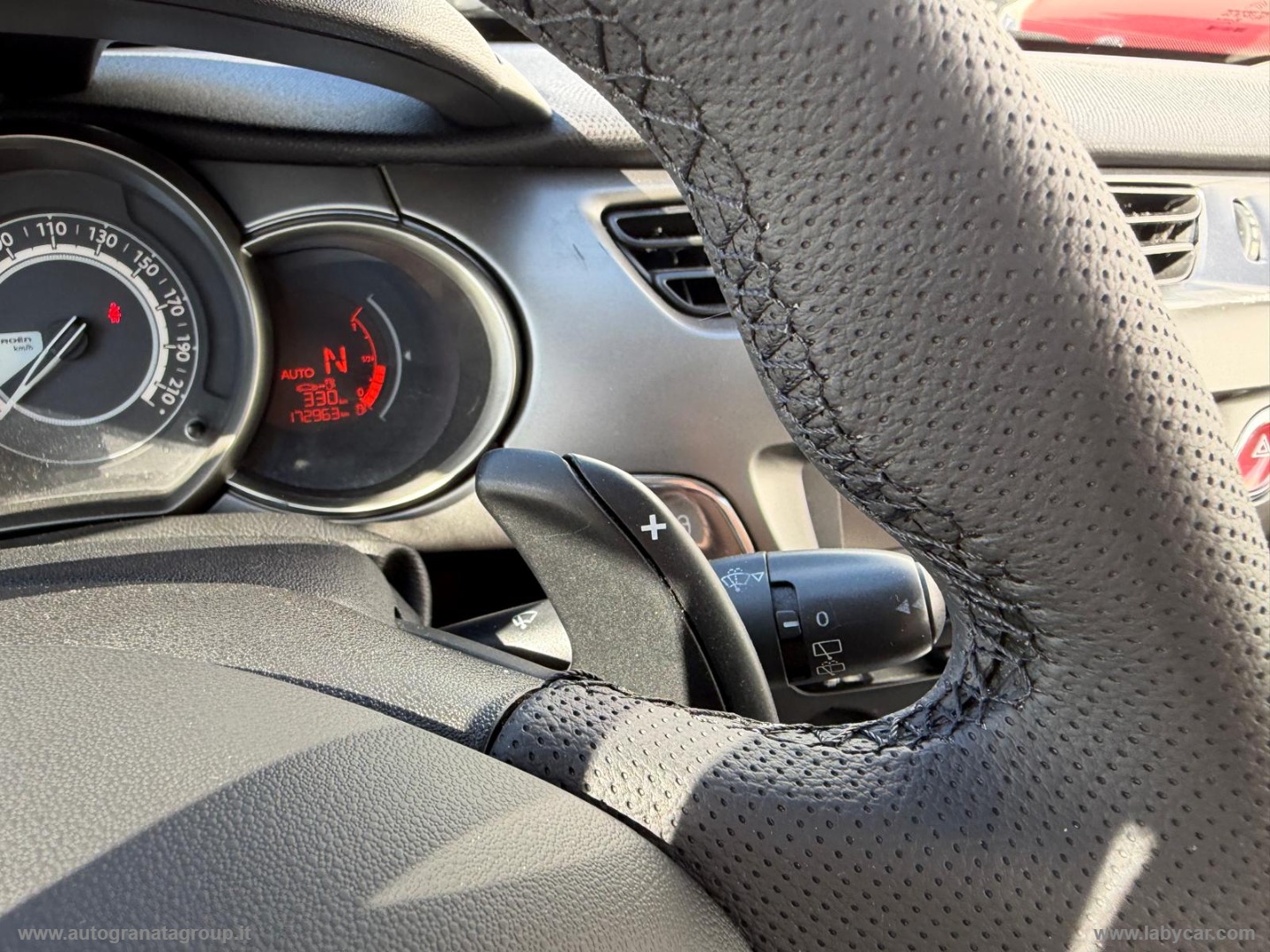C3 1.4 HDi 70 Exclusive CAMBIO AUTOMATICO! - immagine 22