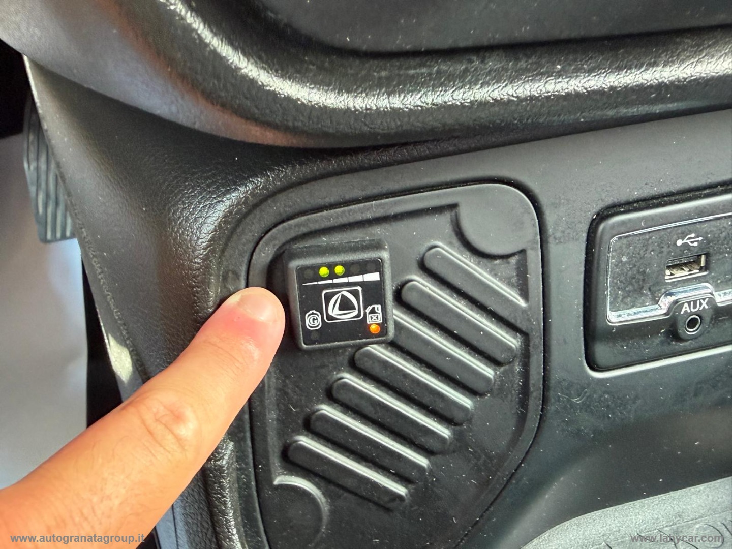 Renegade 1.4 MultiAir Limited +NAVI-INTROVABILE! - immagine 22