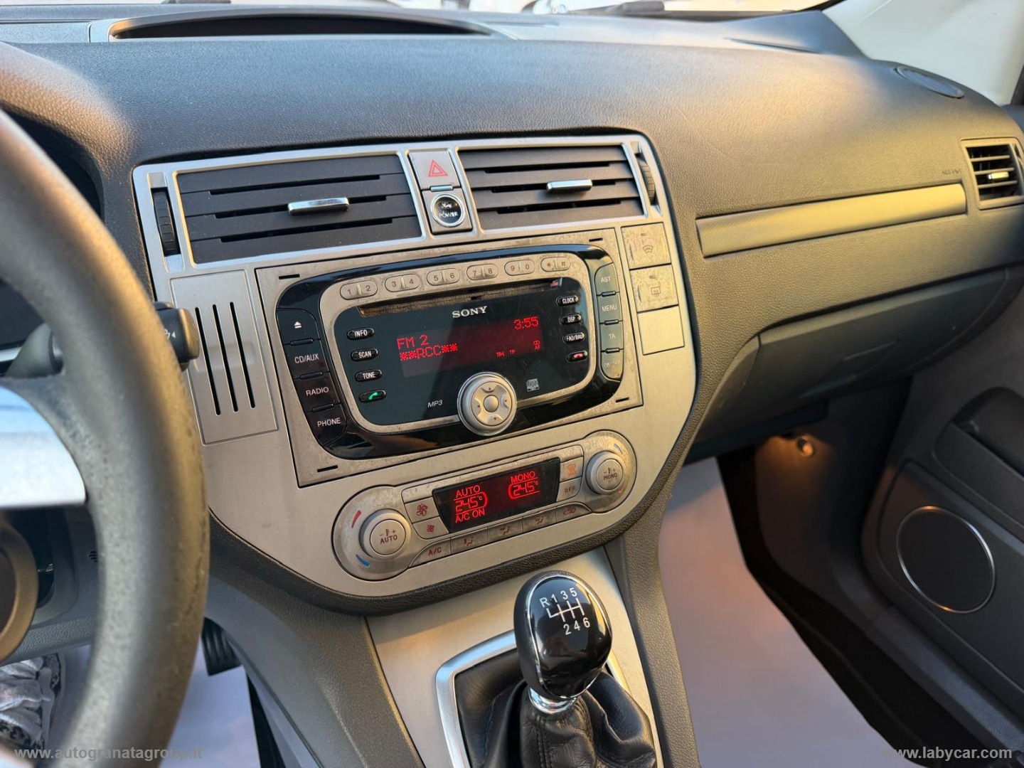 Kuga 2.0 TDCi 163 CV 4WD Titanium OUTLET! - immagine 22