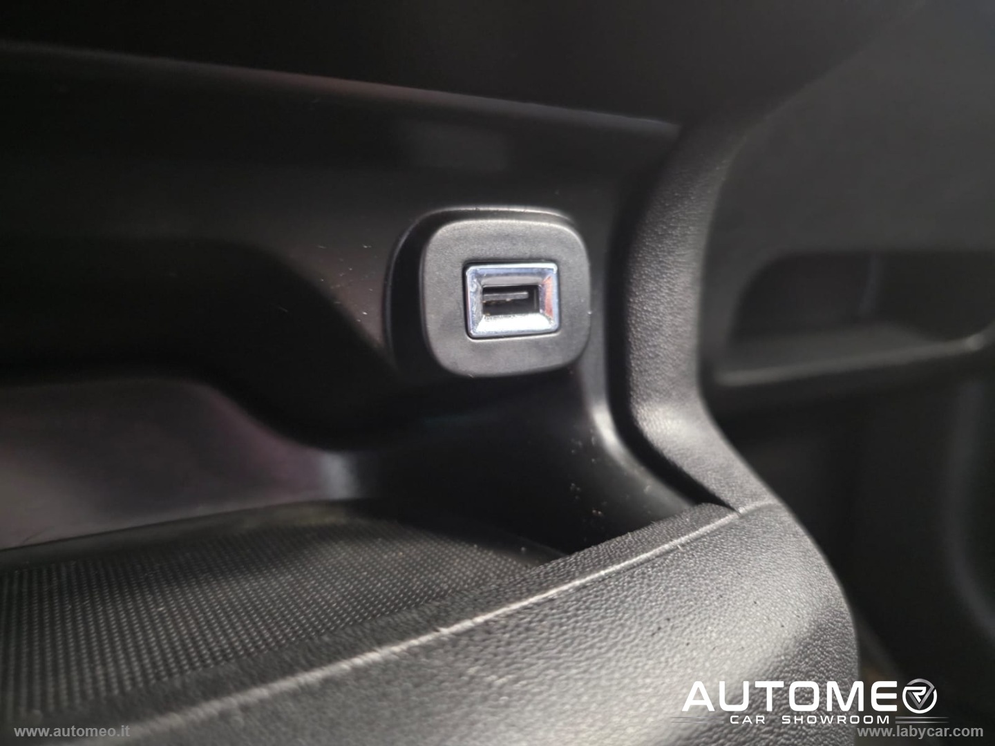 C4 Cactus BlueHDi 100 S&S Shine - immagine 22