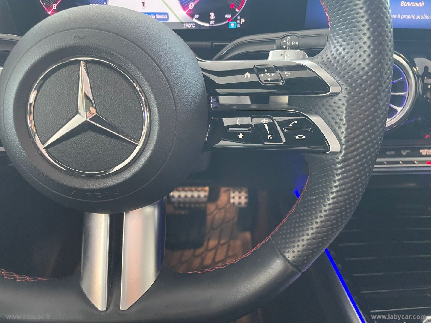 GLA 200 d Automatic AMG Line Adv.Plus TETTO PANORAMICO - immagine 22