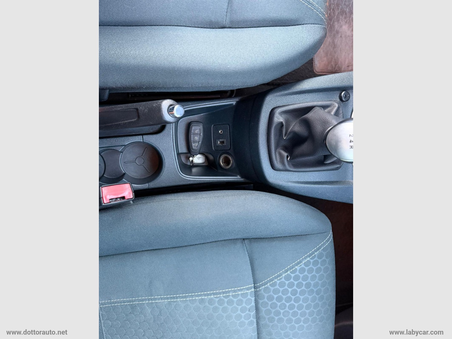 Fiesta 1.6 TDCi 95 CV 5p. Titanium - immagine 22