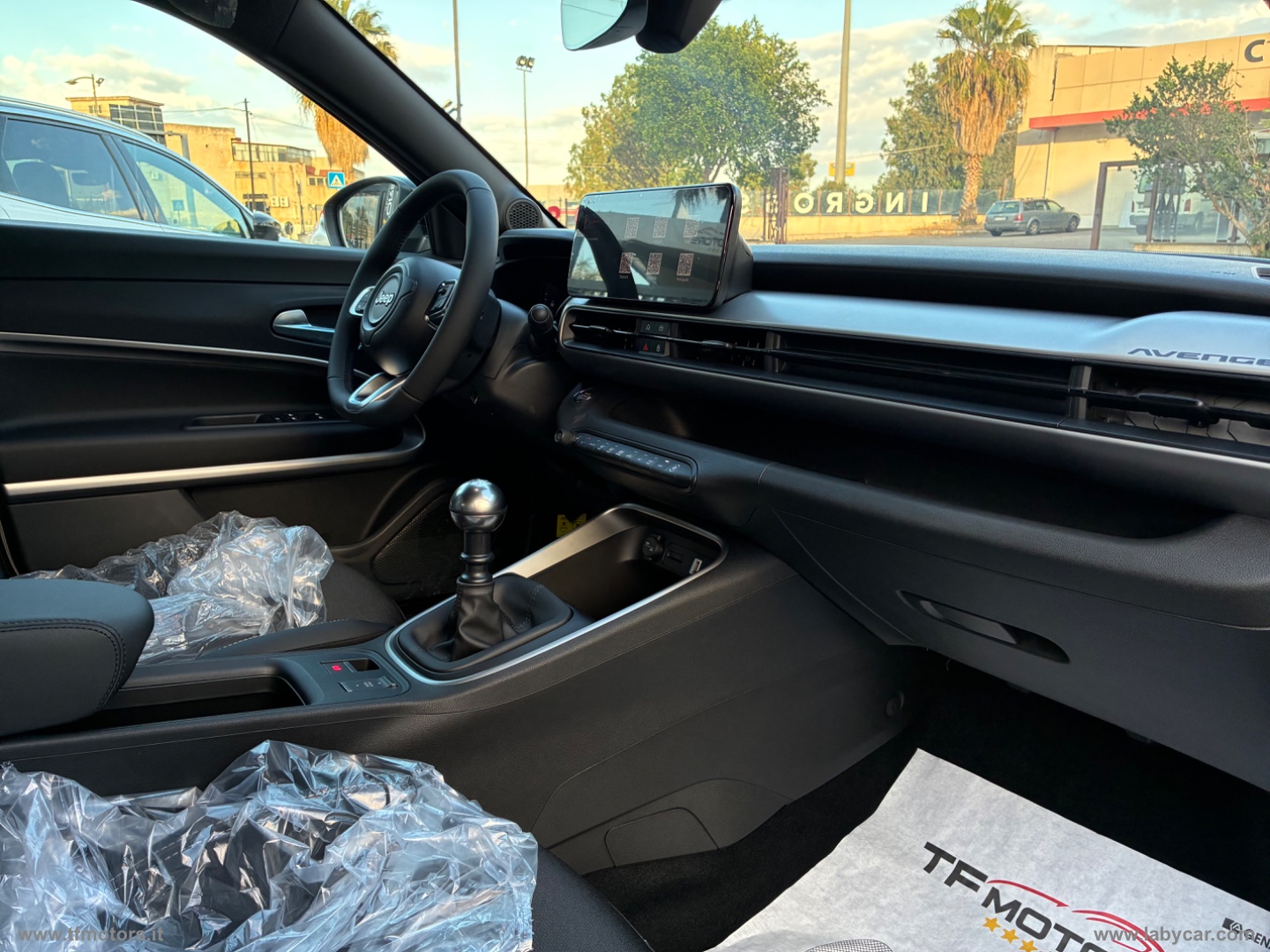 Avenger 1.2 Turbo 100 CV Summit - immagine 22