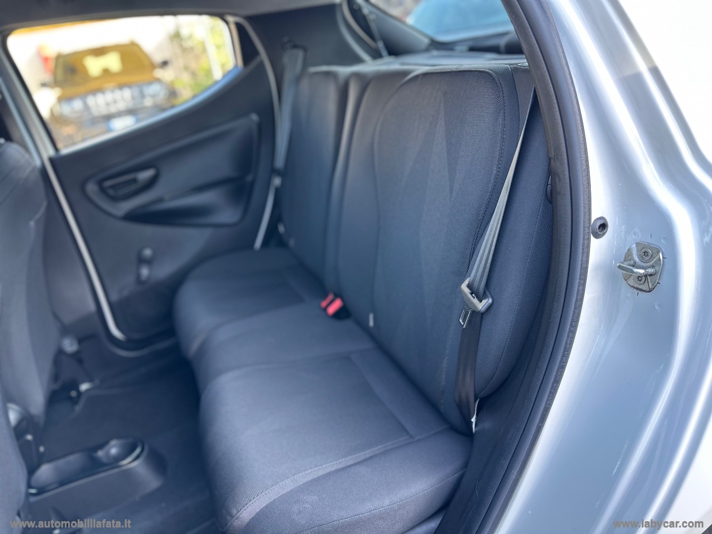 Ypsilon 1.0 FireFly 5p.S&S Hyb. Eco Gold HYBRID IDEALE PER NEOPATENTATI - immagine 22