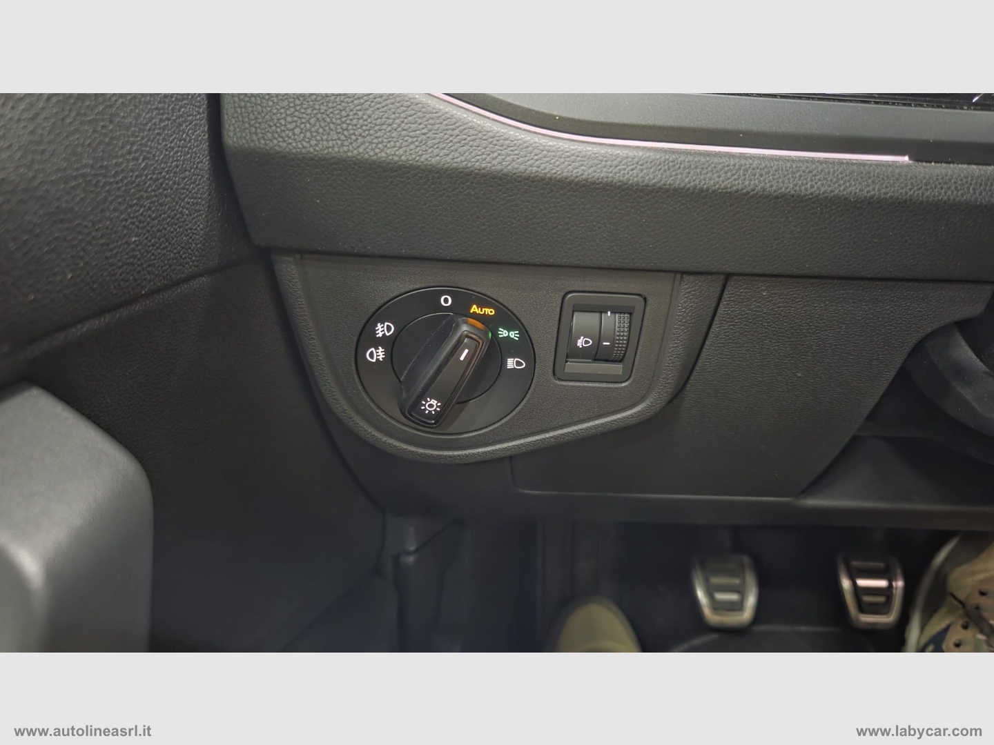 Taigo 1.0 TSI 115 CV R-Line - immagine 23
