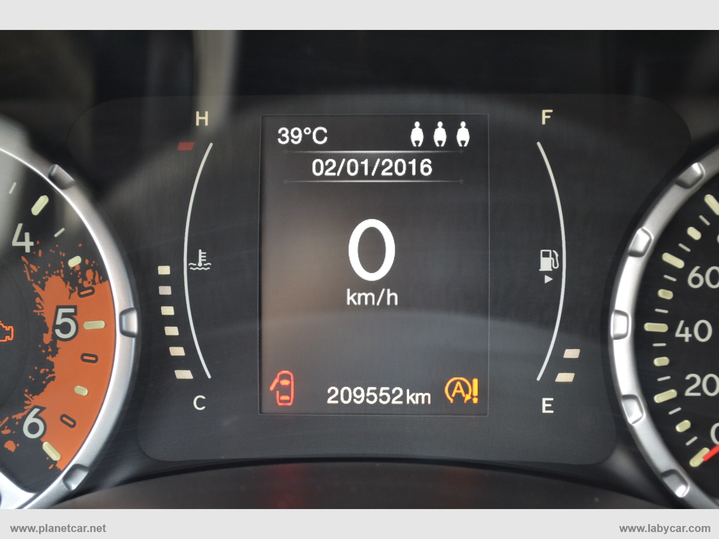 Renegade 1.6 Mjt 120CV Longitude - immagine 23