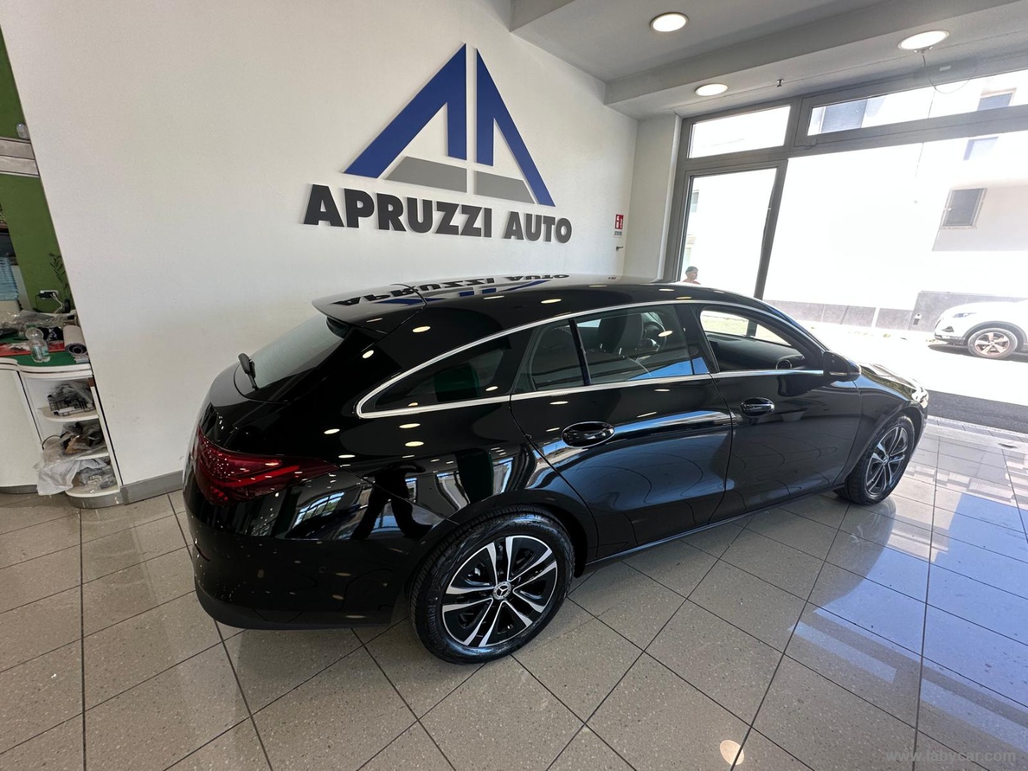 CLA 180 d Aut. Shooting Brake Advanced - immagine 23
