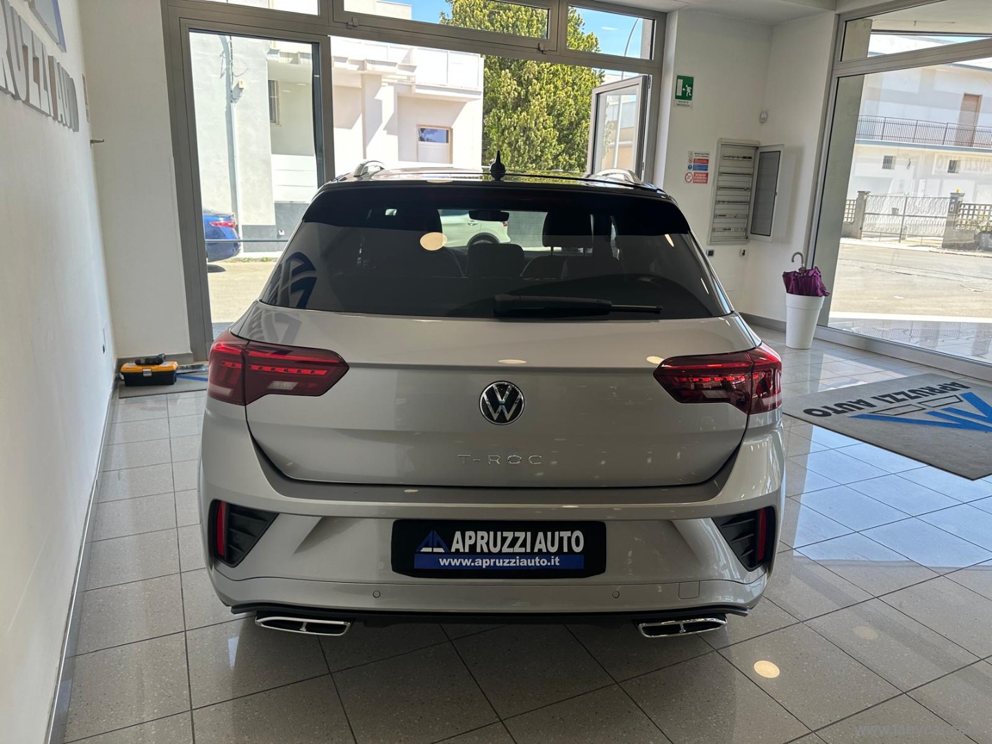 T-Roc 2.0 TDI SCR 150 CV DSG R-Line Plus - immagine 23