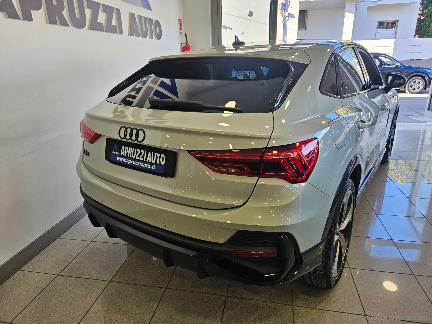 Q3 SPB 35 TDI S tronic S line edition - immagine 23