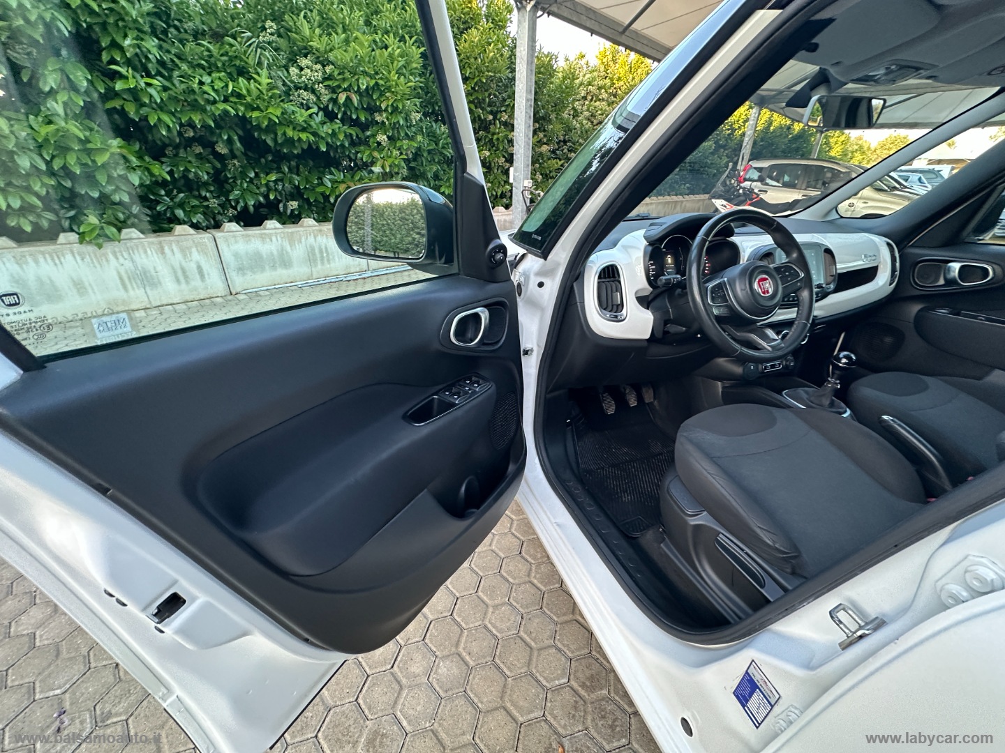 500L Wagon 1.6 MJT 120 CV Lounge - immagine 23