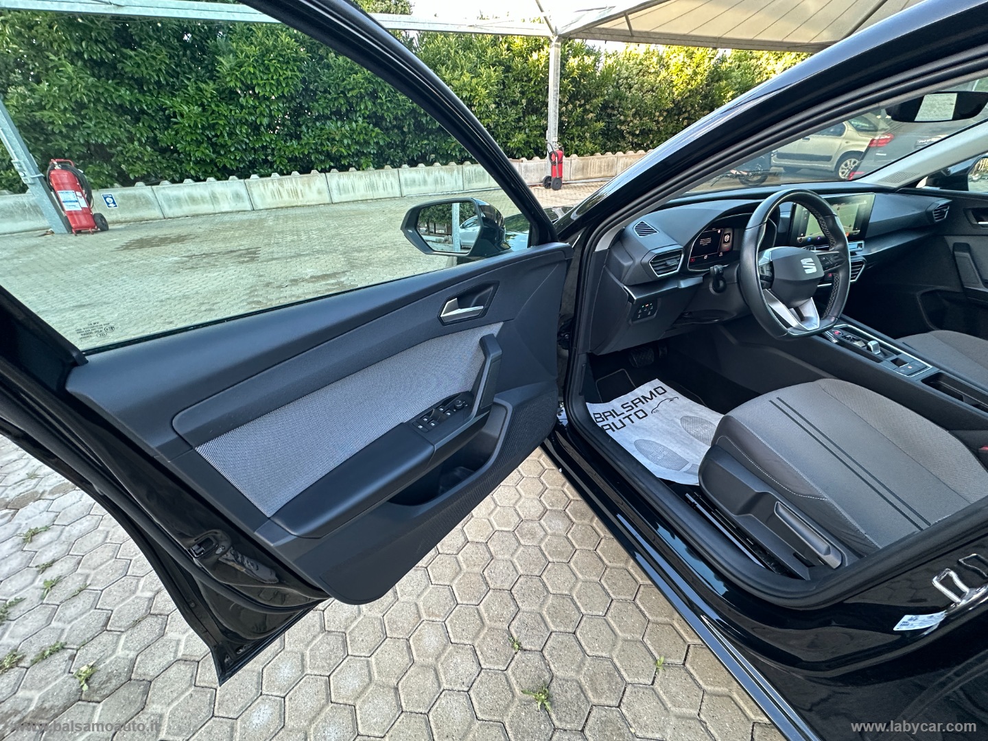Leon 2.0 TDI 150CV DSG Style - immagine 23