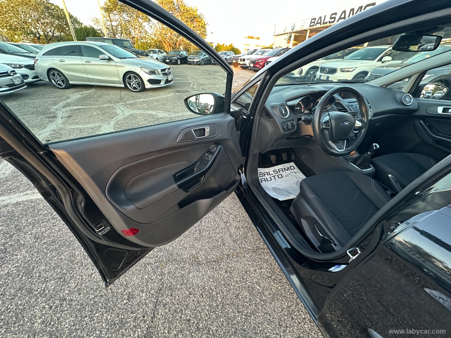 Fiesta 1.5 TDCi 75 CV 5p. Titanium - immagine 23