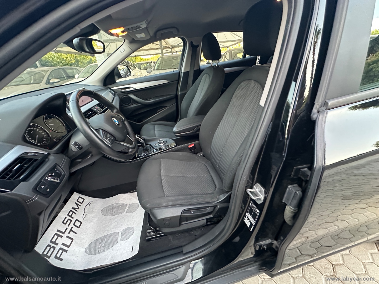 X2 xDrive18d Advantage - immagine 23