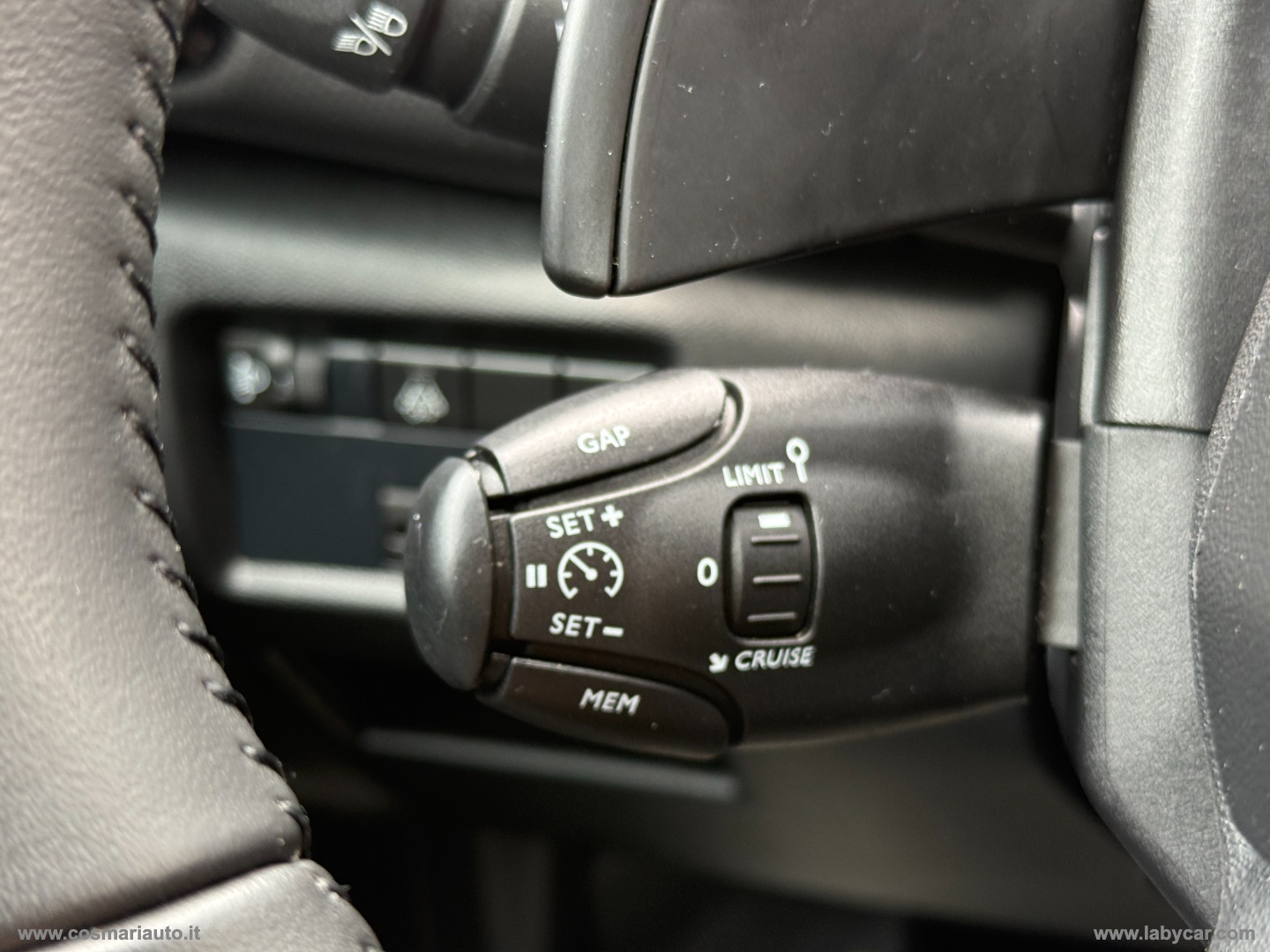 C5 Aircross BlueHDi 130 S&S EAT8 SHINE Pack - immagine 23