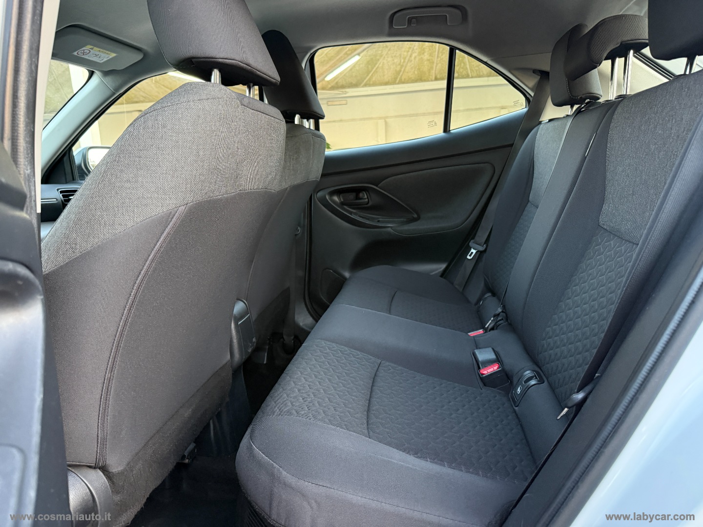 Yaris Cross 1.5 Hybrid 5p. E-CVT Active - immagine 23