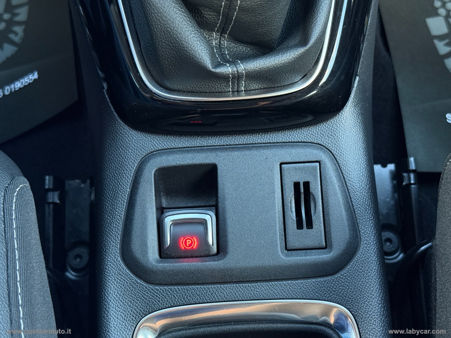 Corsa 1.5 D 100 CV Elegance - immagine 23