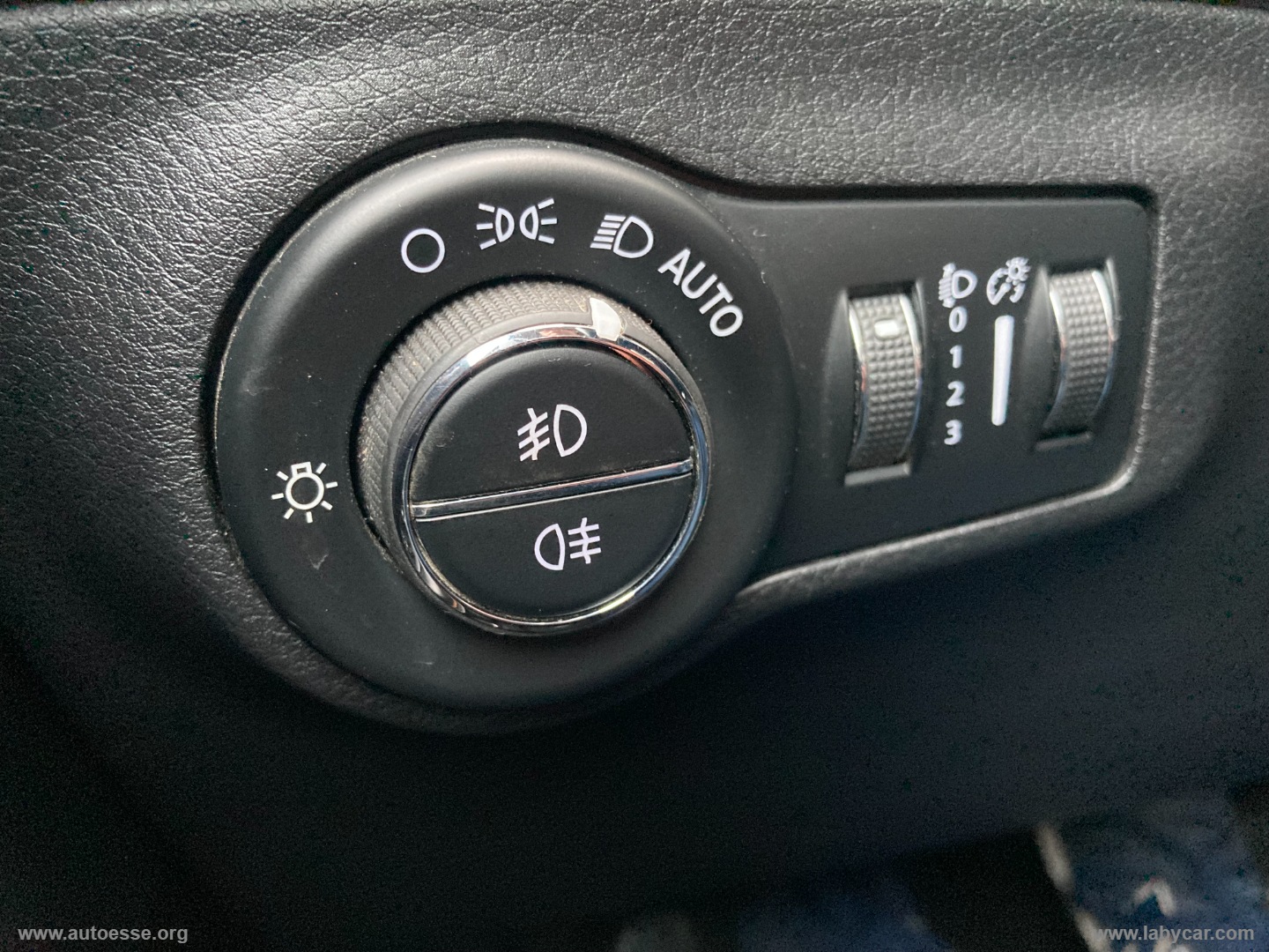 Compass 1.6 Mjt II 2WD LATITUDE - immagine 23