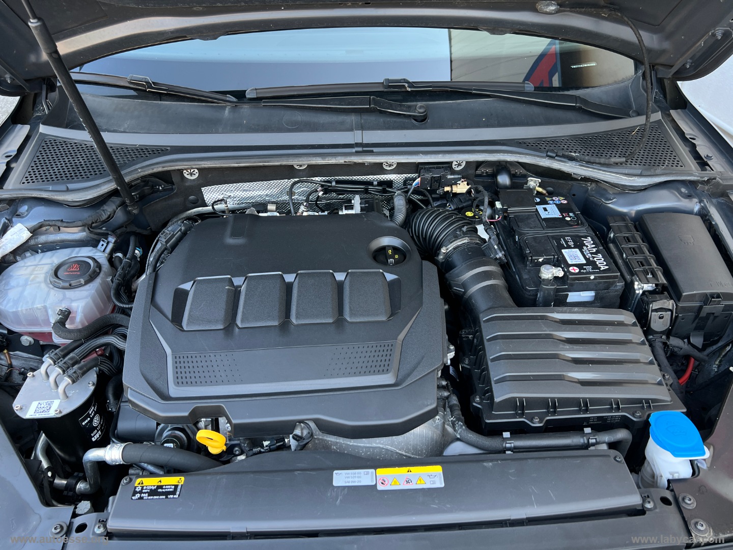 Passat Variant 2.0 TDI DSG Business BMT - immagine 23