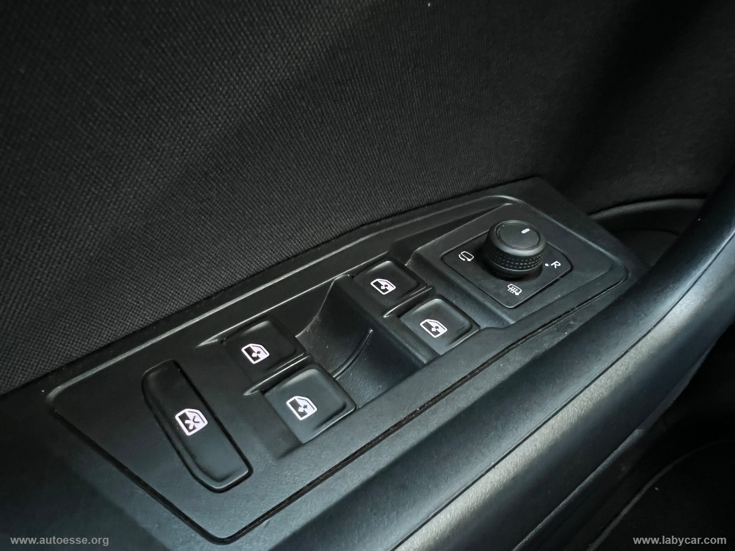 T-Roc 1.0 TSI Life - immagine 23
