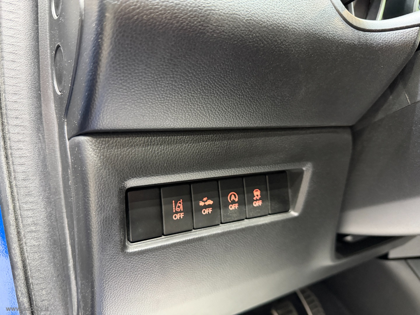 Ka+ 1.2 8V 69 CV *NEOPATENTATI* - immagine 23