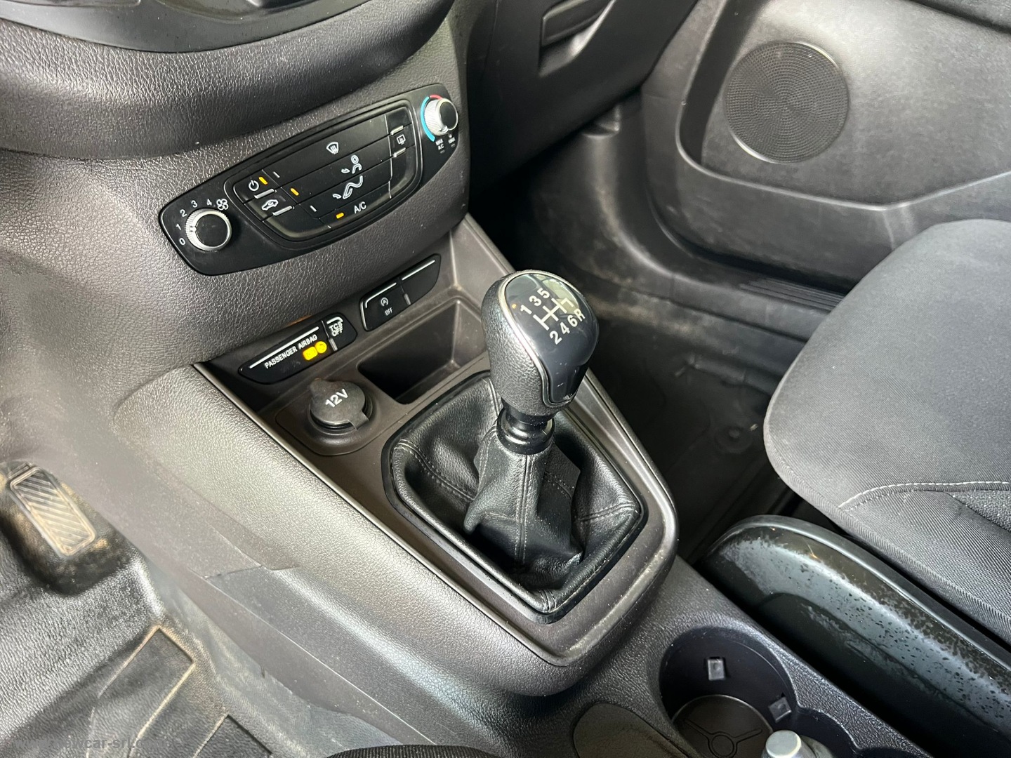 Transit Courier 1.5 TDCi 75CV Van Trend - immagine 23