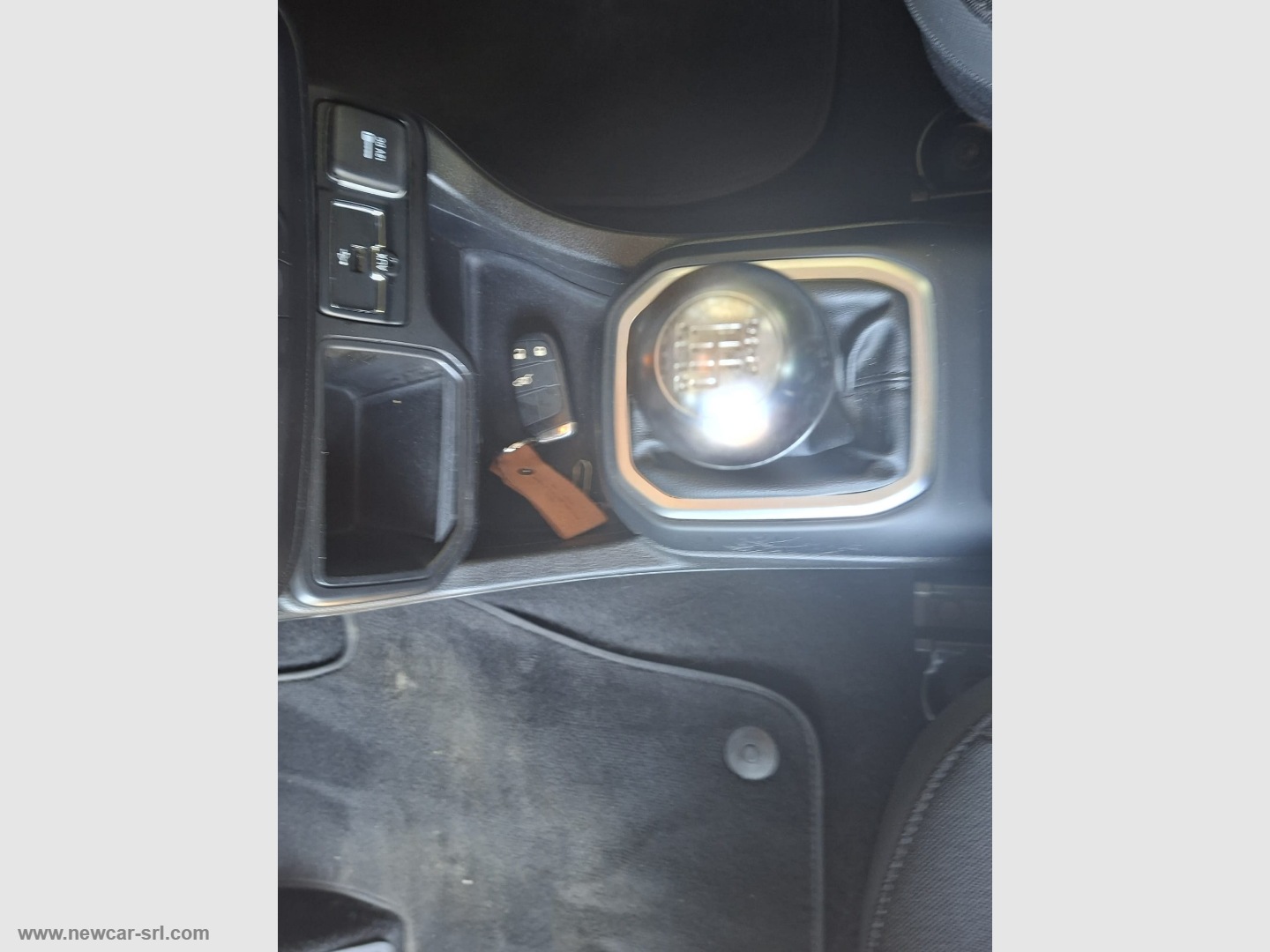 Renegade 1.6 Mjt 130CV Longitude - immagine 23