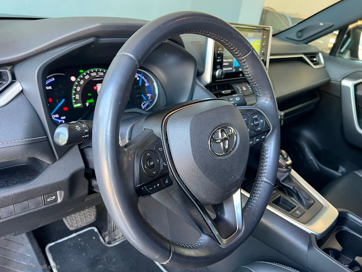 RAV4 2.5 HV - immagine 23