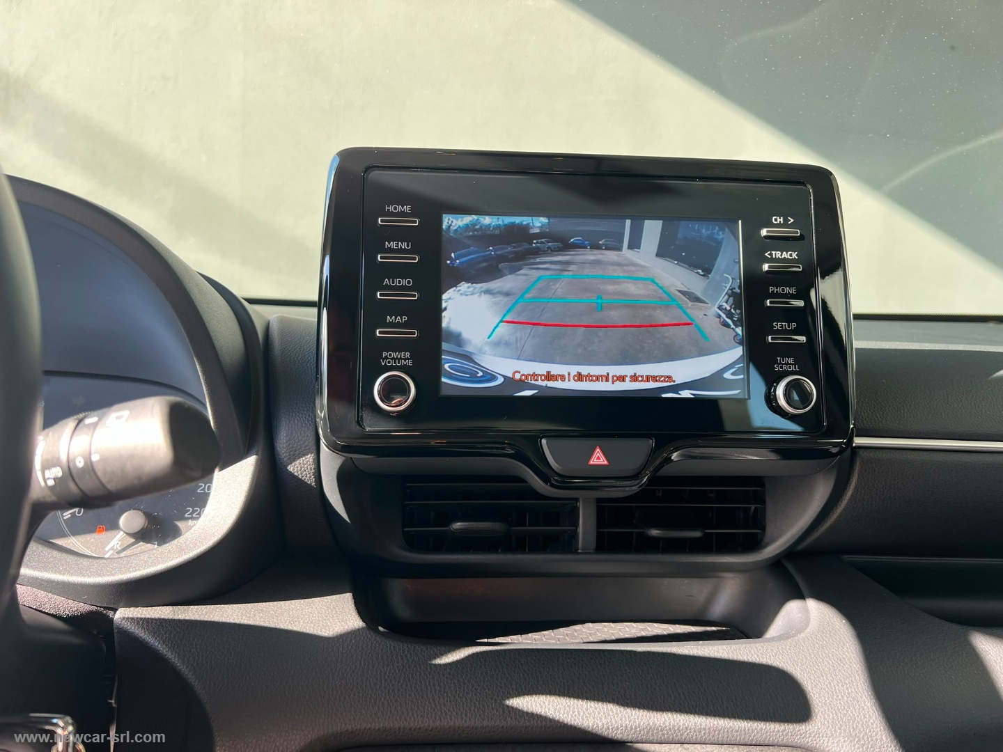 Yaris 1.5 Hybrid 5p. Business - immagine 23