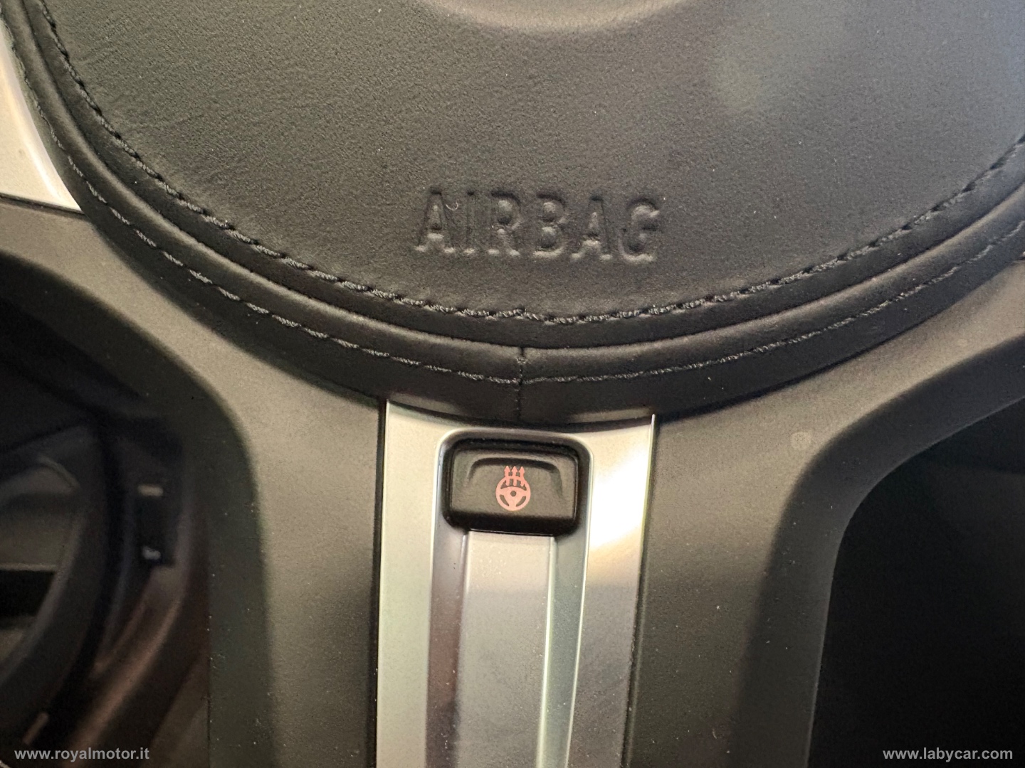 420d 48V Cabrio Msport - immagine 23