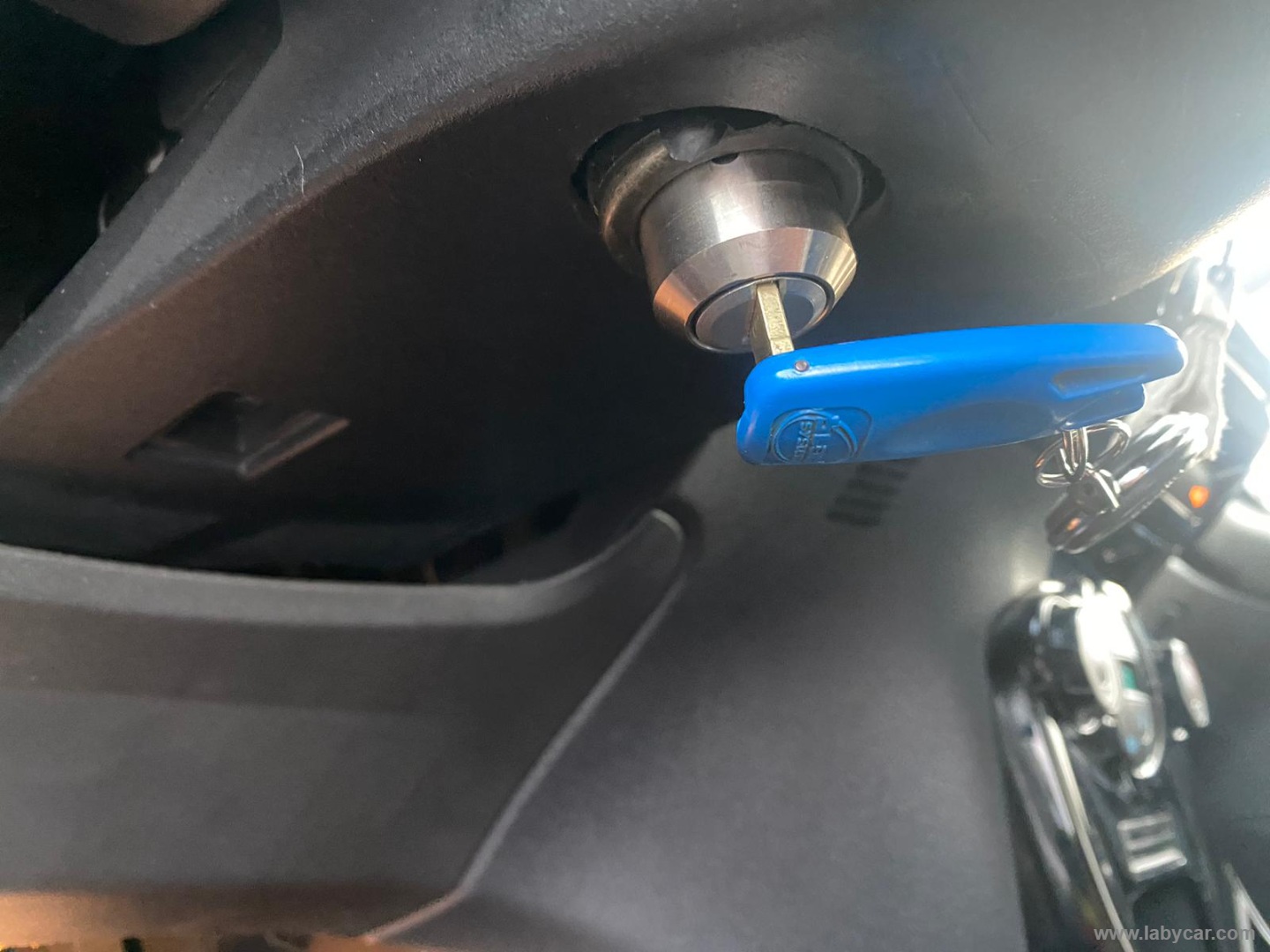 Fiesta 1.0 EcoBoost 100 CV 5p. Titanium - immagine 23