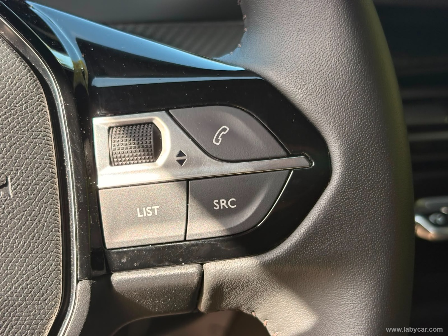 Peugeot 2008 PureTech 130 S&S Allure - Immagine 23