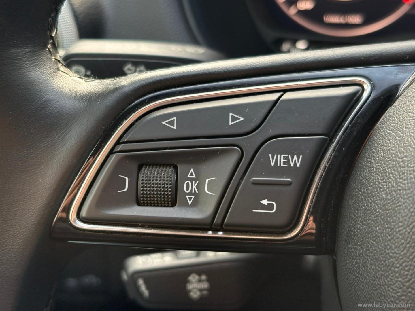 Q2 30 TDI S tronic Business Plus - immagine 23