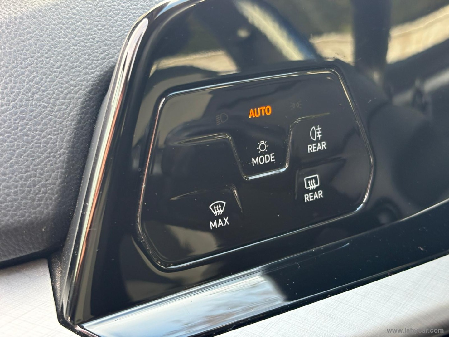 Golf 1.0 eTSI EVO DSG Life - immagine 23