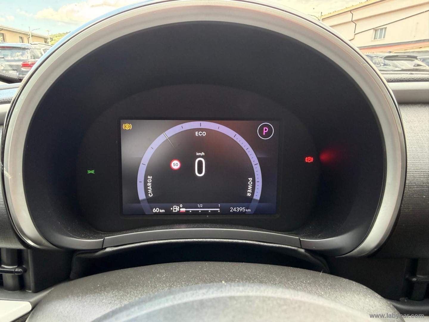 600 Hybrid MHEV - immagine 23