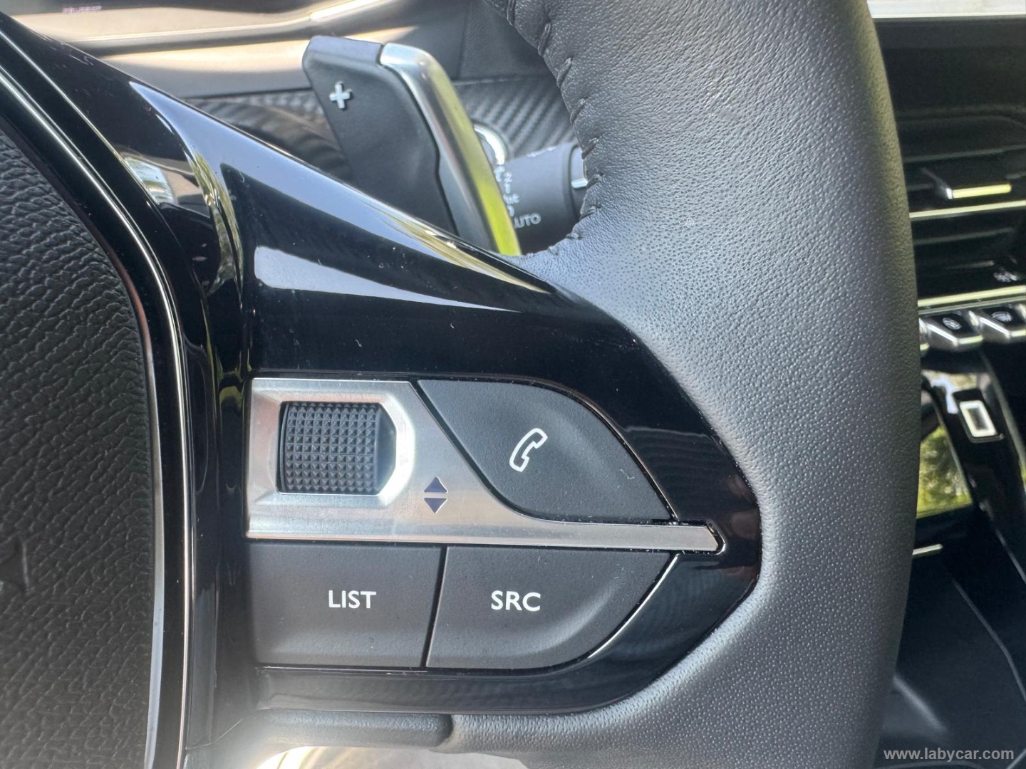 Peugeot 2008 PureTech 130 S&S EAT8 Allure - Immagine 23